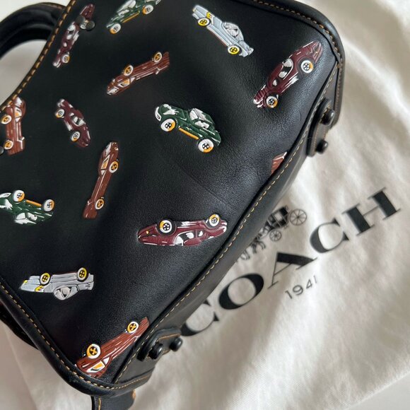 Very Rare Coach Rogue 17 with Car Print - Picture 2 of 12
